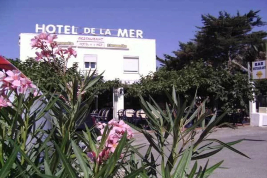 Hôtel de la Mer - Barcarès, à 100m de la plage