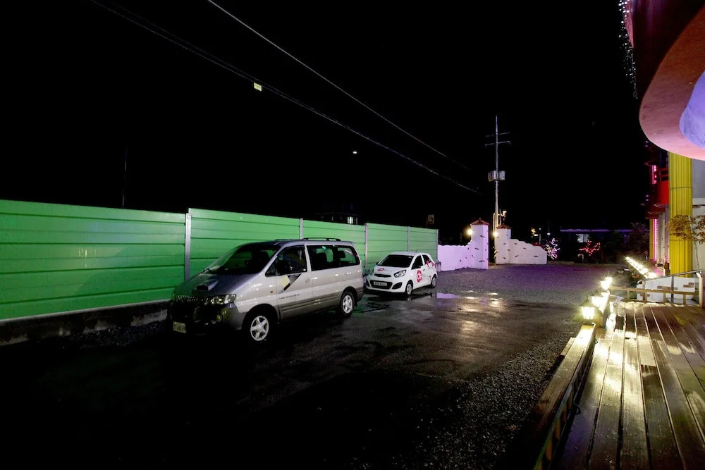 Chuncheon Leo Hotel