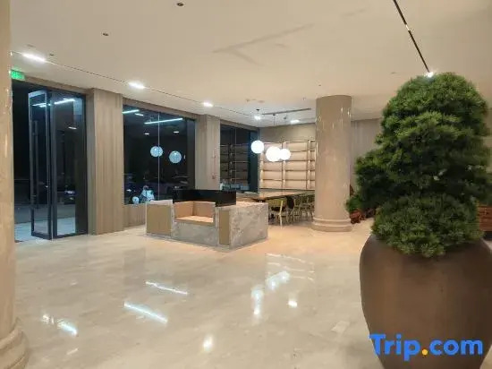 Hanlin Hotel (Qingyuan Bus Station)