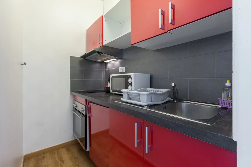 Florella Clemenceau Apartment