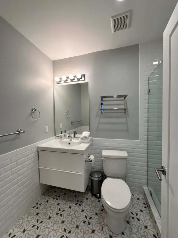 Sosuite 1BR Apt w W D Shared Roofdeck