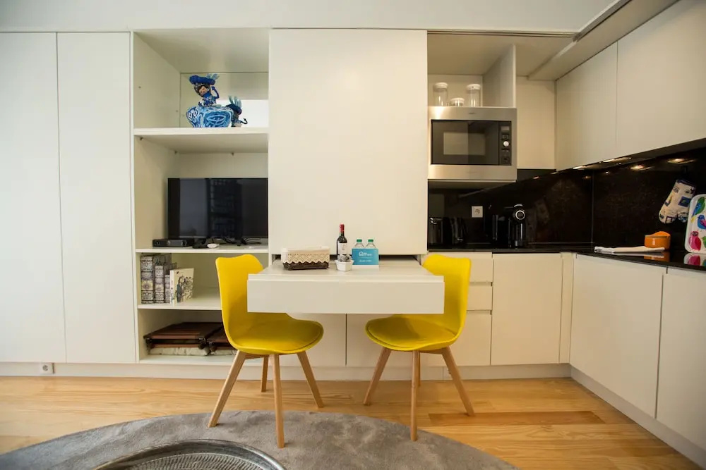 Almada Story Apartments by Porto City Hosts