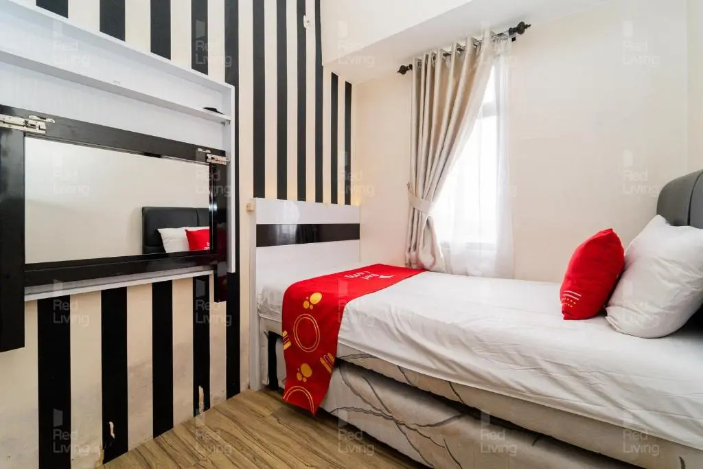 RedLiving Apartemen Tamansari Panoramic - Santuy Agency