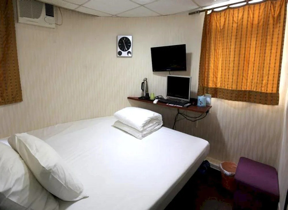 Star Metro Hotel