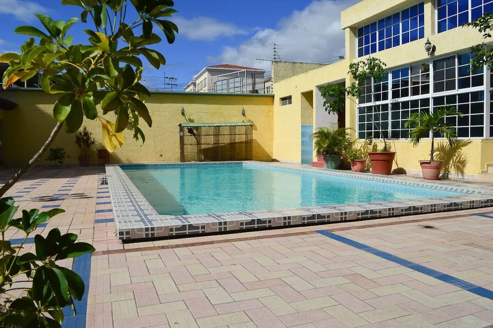 Hotel Suites La Aurora