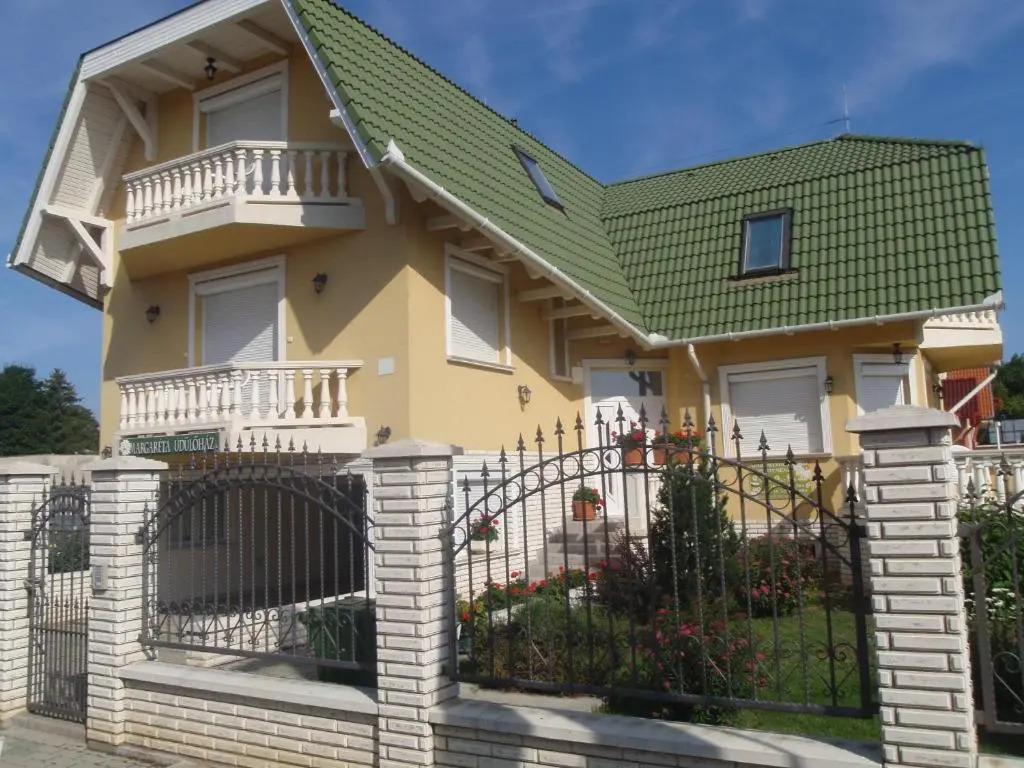 Margaréta Apartmanház