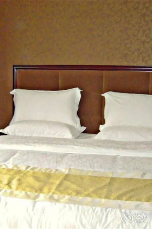 Seine River Leisure Hotel