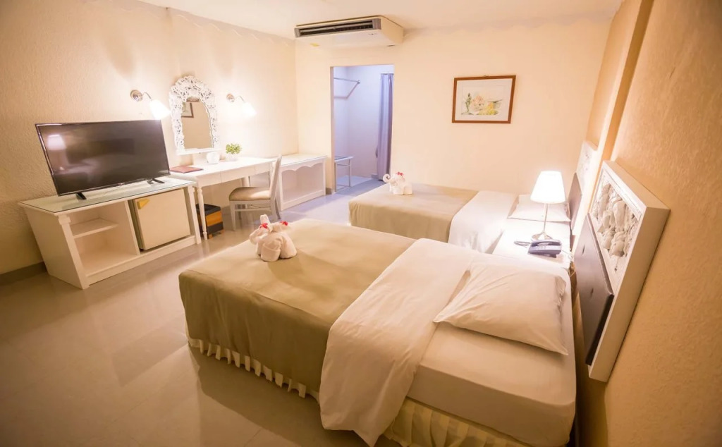 Dad D Resort by Lopburi Inn Resort