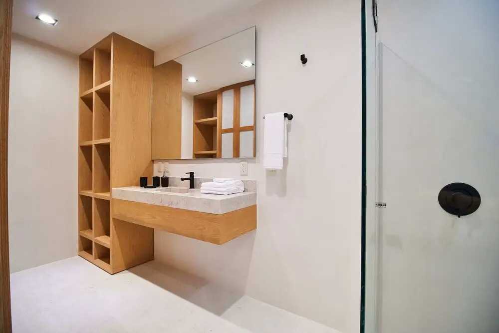 Pure Condos 302 By Lockey