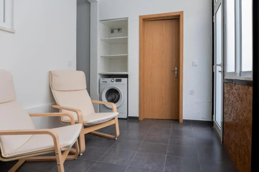 Entrecampos - Two bedroom apartment with Terrace