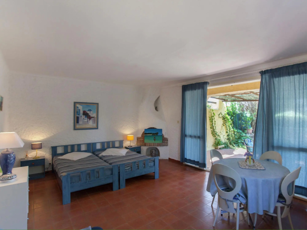 Romantic Retreat in Cargèse