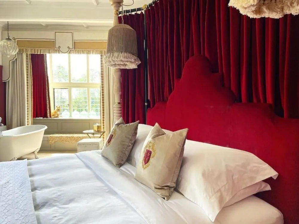 The Highfield House