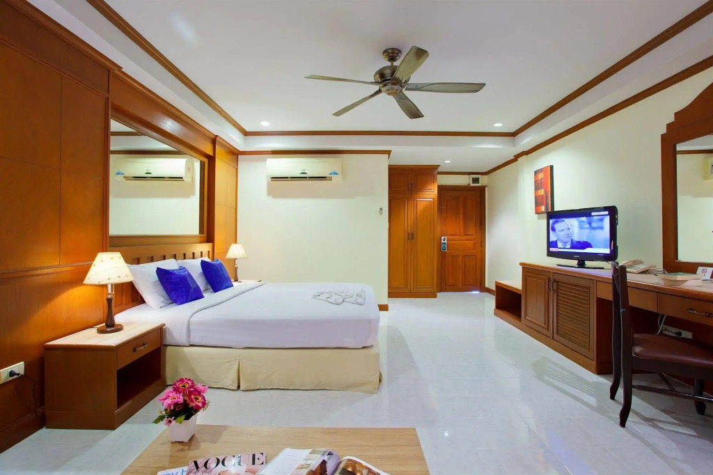 The Yim Siam Hotel