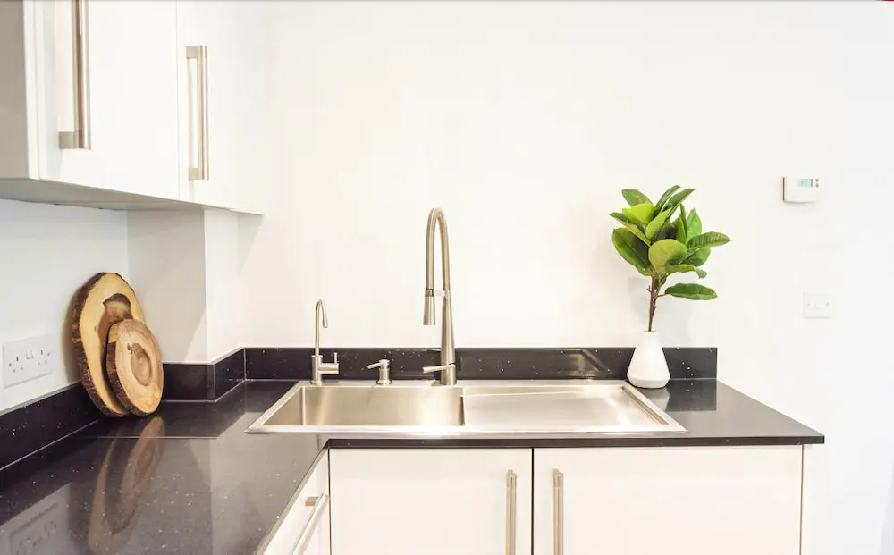 Rayleigh Lodge 2-Bedroom House