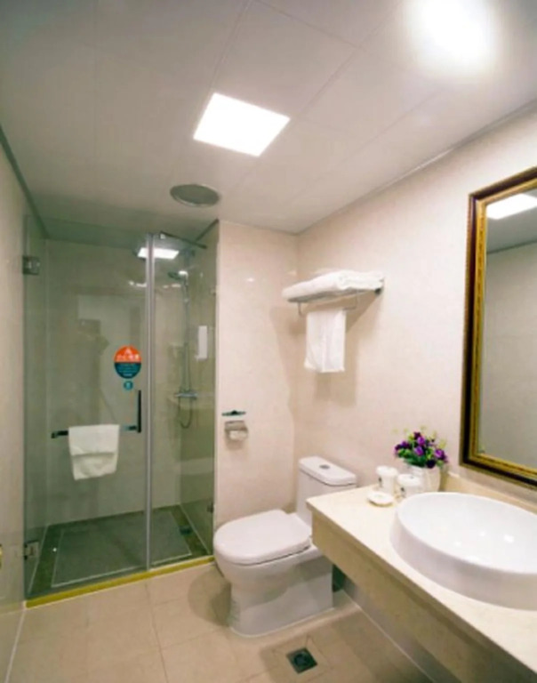 GreenTree Inn ShanDong ZiBo LinZi People Square Long-term Bus Station East Express Hotel