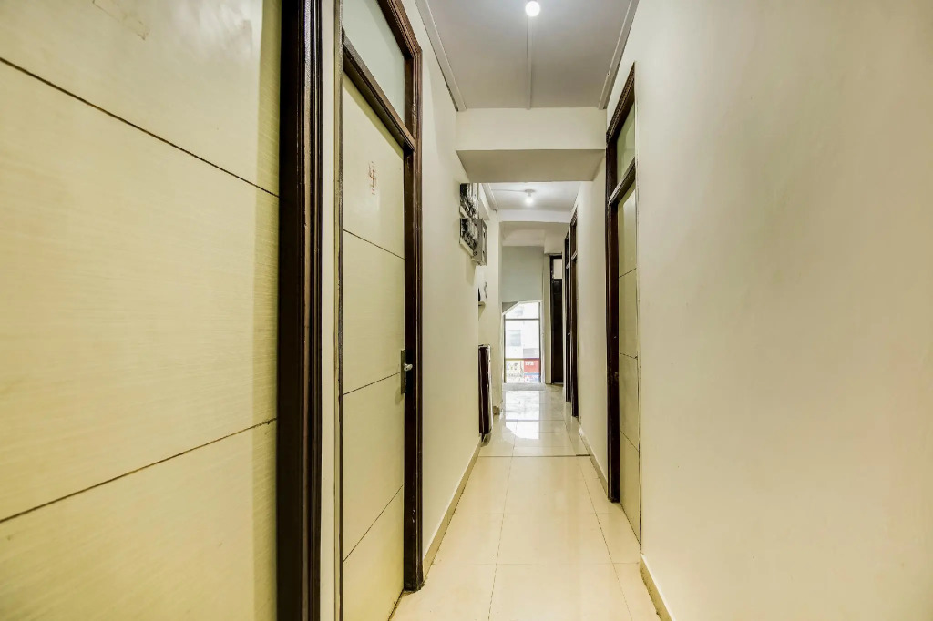 OYO 78800 Cozy Stay Lajpat Nagar Part 2