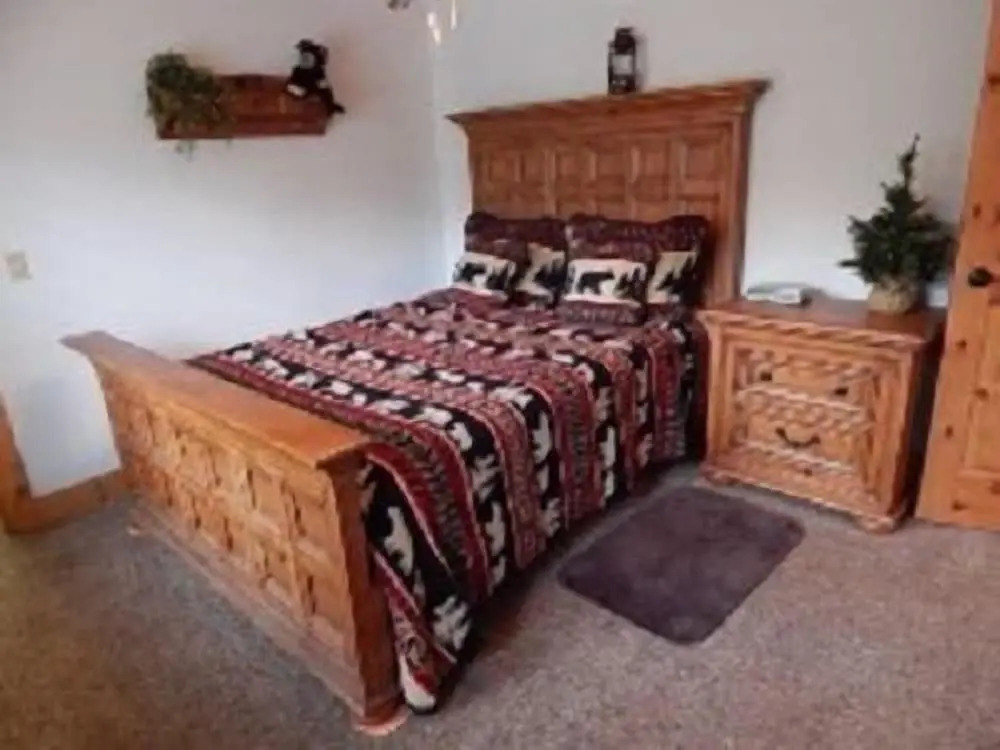 Bear Lodge