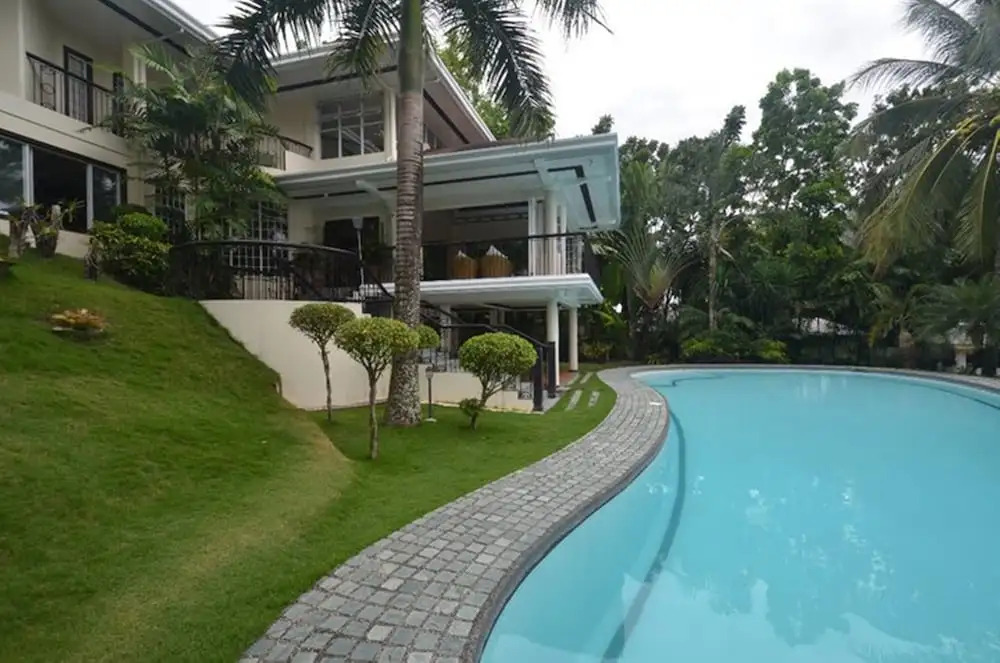 Robinland Vacation Home