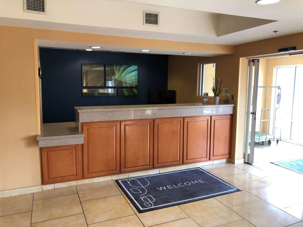 Country Inn & Suites by Radisson, Fayetteville I-95, NC