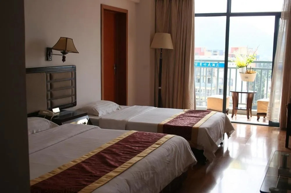 Guilin Green Bamboo Hotel