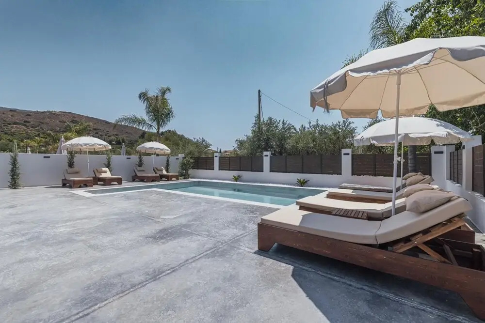 Villa Infinity Theo