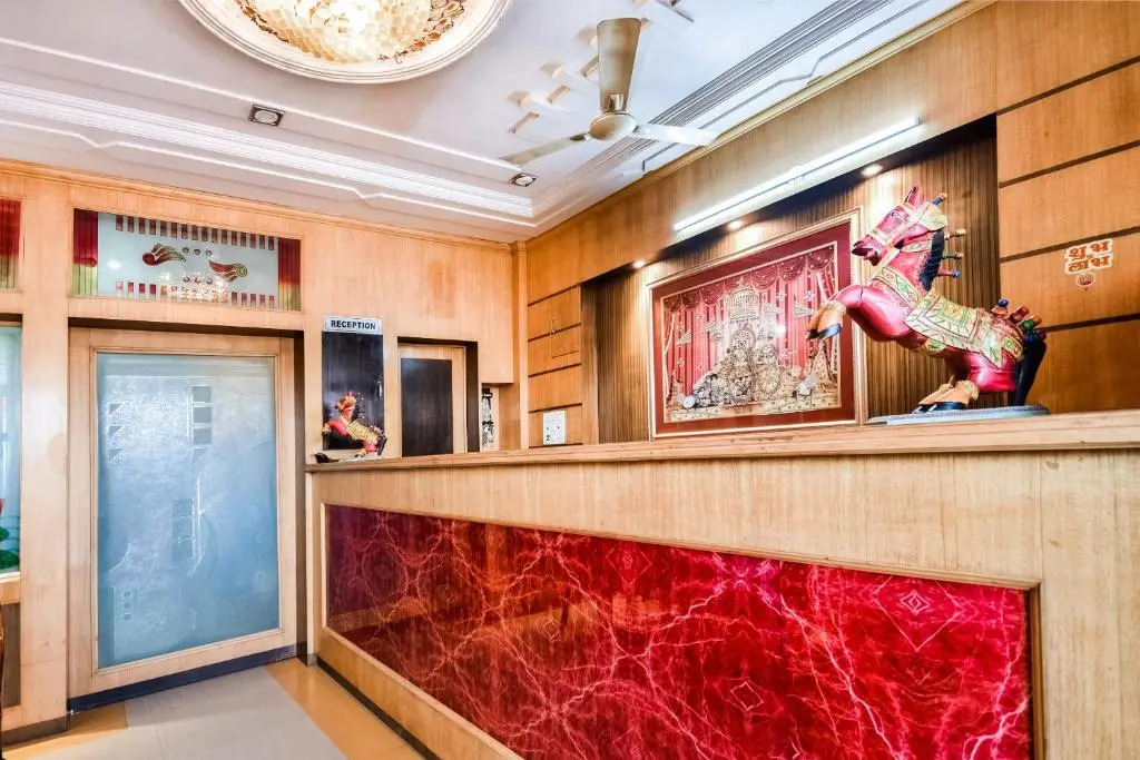Collection O Hotel Re Kitchen & Bar