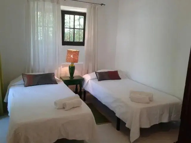 Caricol Holiday Home