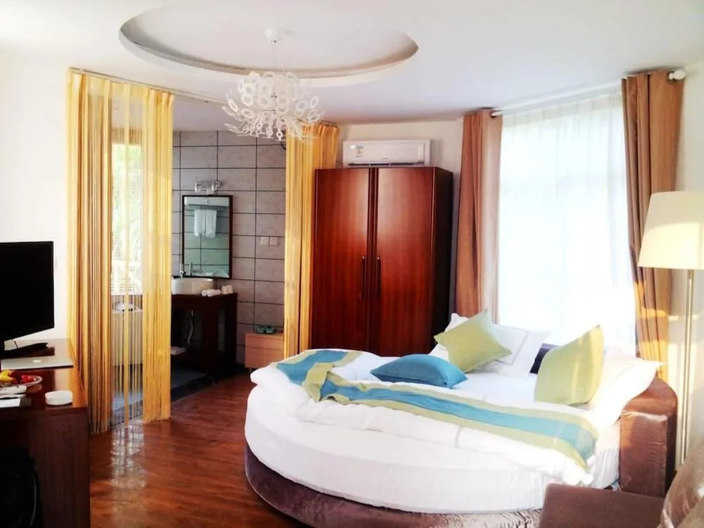 Nanchang Scenery Retreats