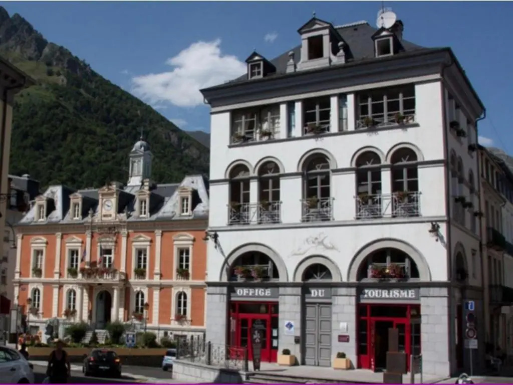 Appartement Cauterets, 1 pièce, 4 personnes - FR-1-401-23