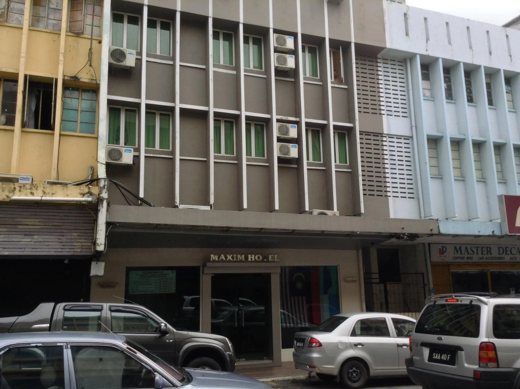 Maxim Hotel