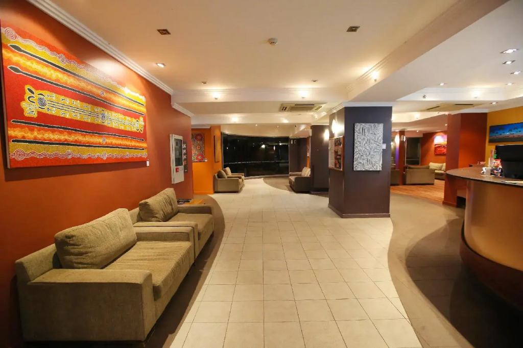Stay at Alice Springs Hotel