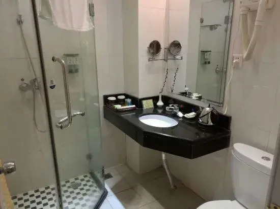 Jindu Nanxing Hotel (Sanqing Mountain Taoist Theme Hotel)
