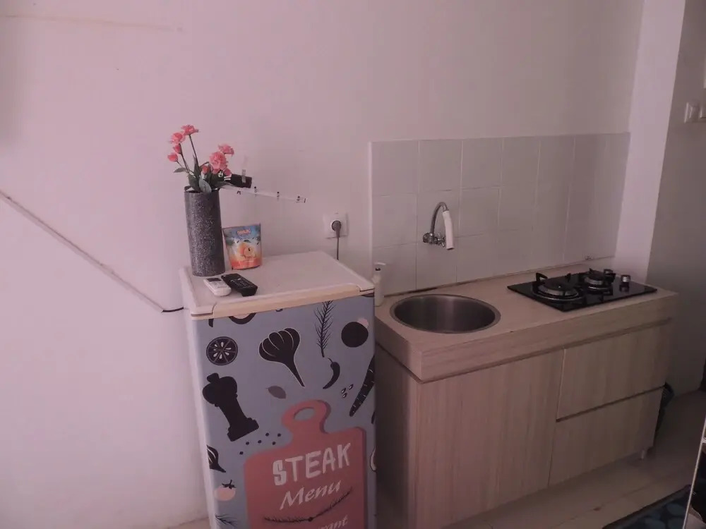 Studio Room At V Apartment