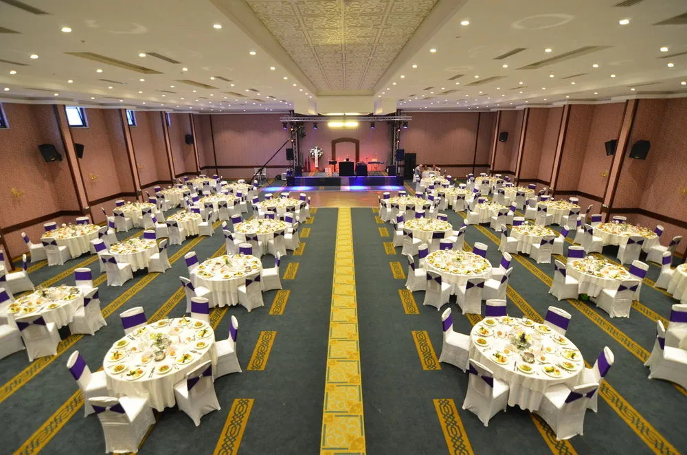 Azka Restaurant