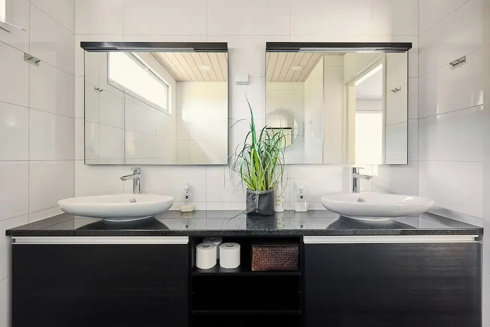 Platinum Swing - Spacious 4BR Villa with Panorama Views next to Kultaranta Resort