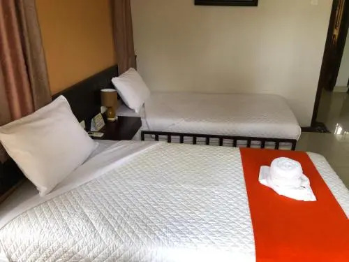 Terra Luna Lodge