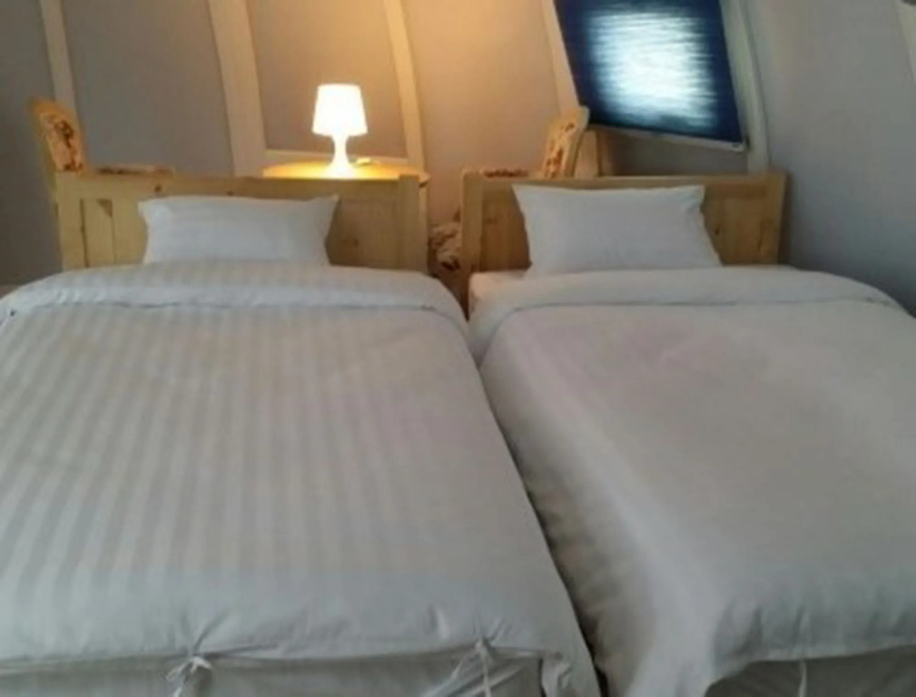 Jeju Igloo Pension