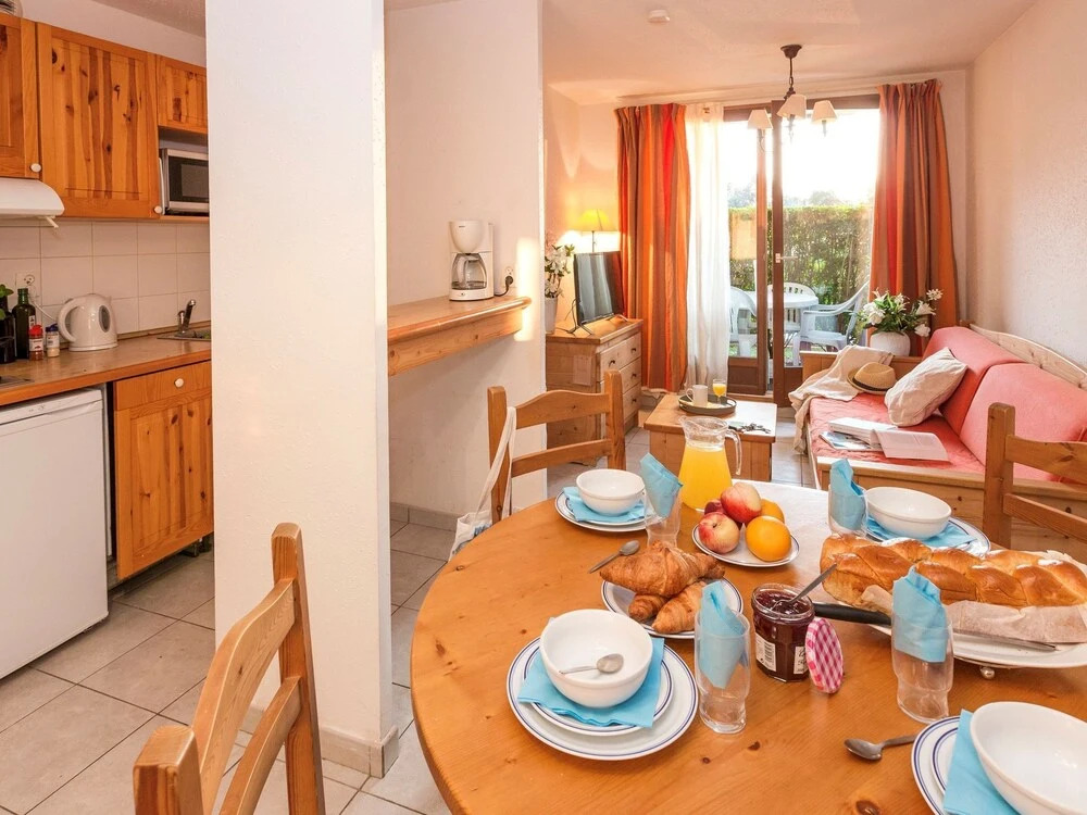 Attractive, rustic apartment in the termal town of Evian