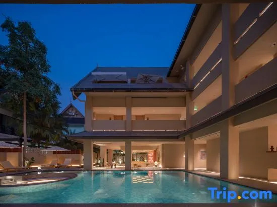 Xishuangbanna Jinghong Hepuli Yue Resort Hotel （Gaozhuang Starlight Night Market Branch）