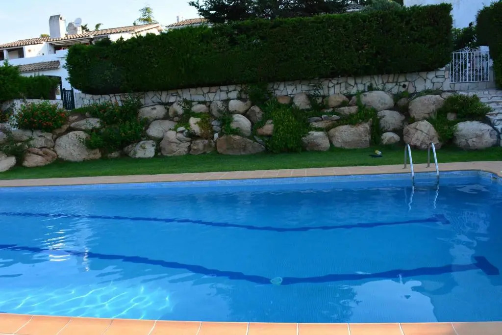 Casas Blanca 19 con piscina en playa Santa María de Llorell Tossa de Mar