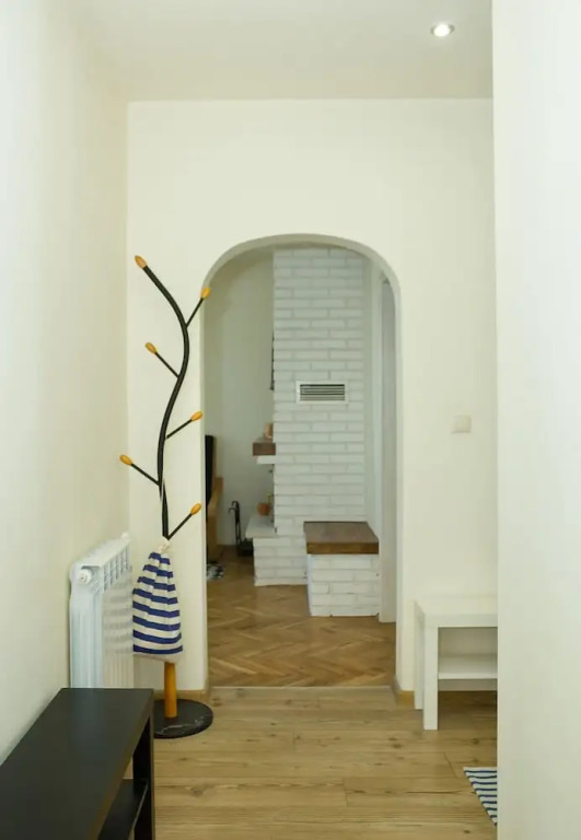 FM Deluxe 1-BDR Apartment - Just Like Home