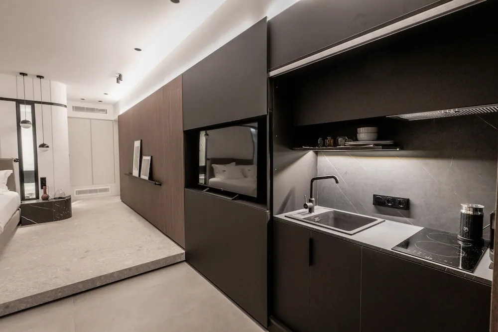 Athinaion Recreation Suites