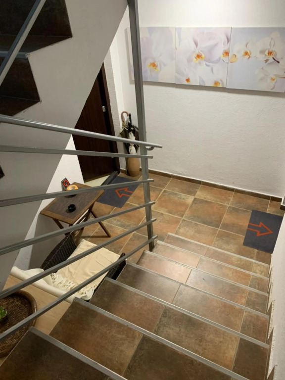 N6 Apartment
