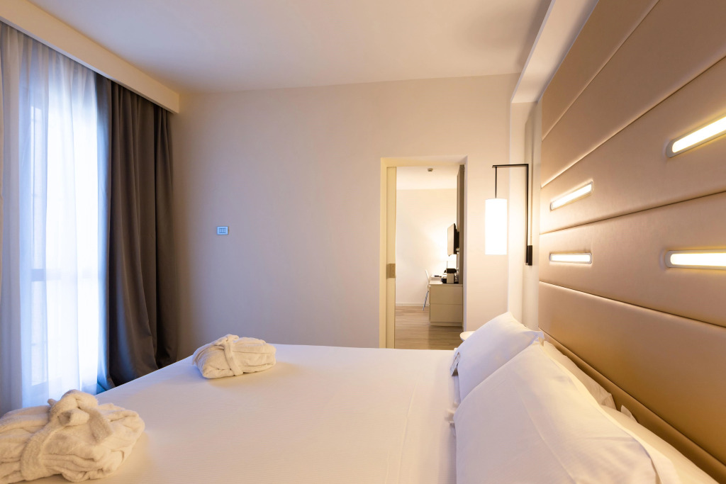 Отель Best Western Plus Tower Hotel Bologna