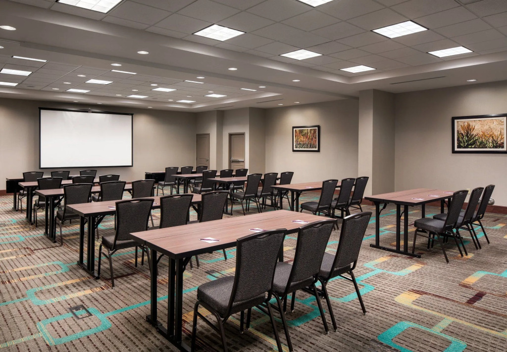 Residence Inn by Marriott Phoenix Desert View at Mayo Clinic