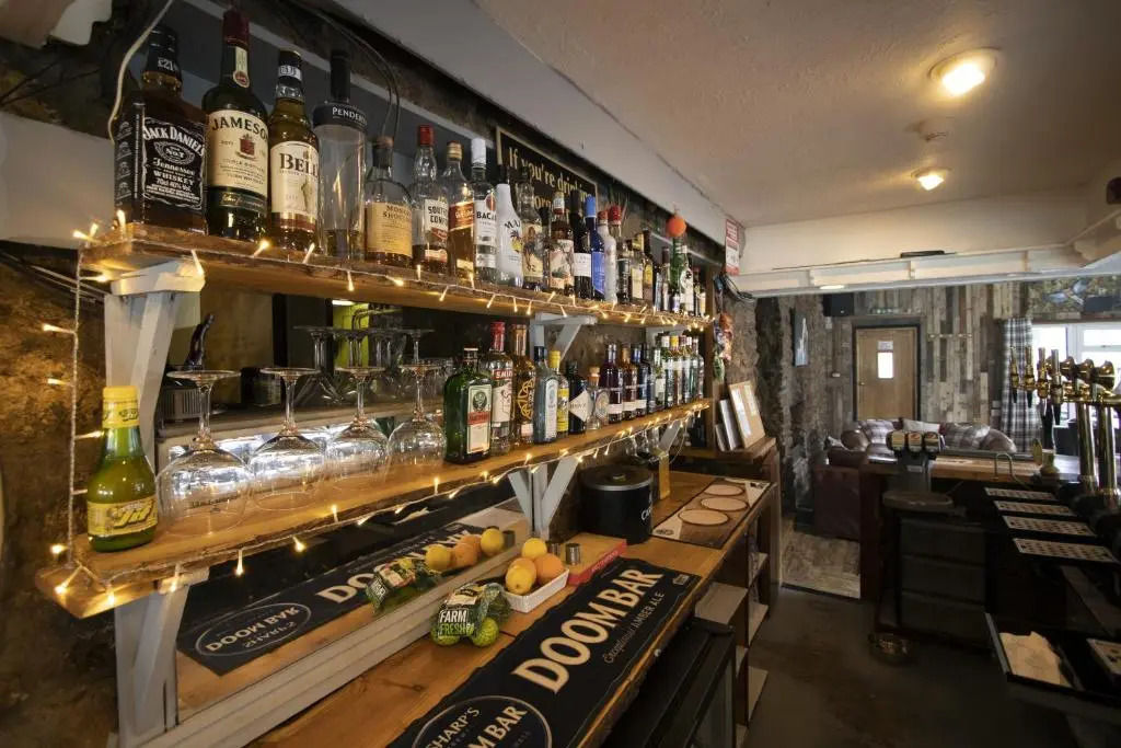 Parsonage Farm Inn