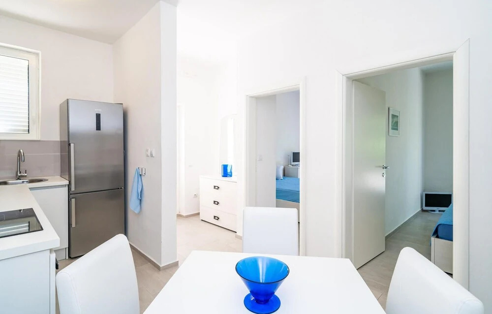 Beautiful Home in Stikovica With Wifi and 2 Bedrooms