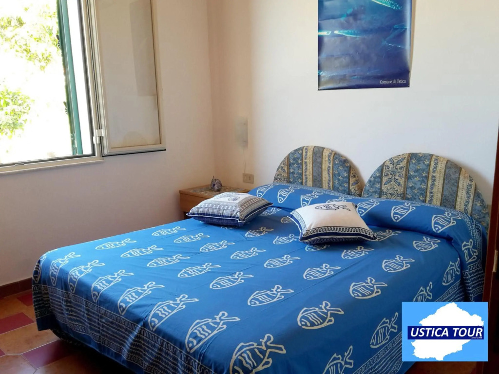 UsticaTour Apartments and Villas