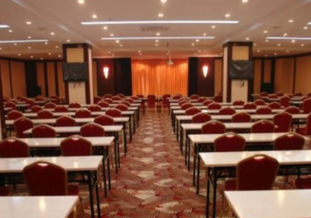 Mayfair Hotel