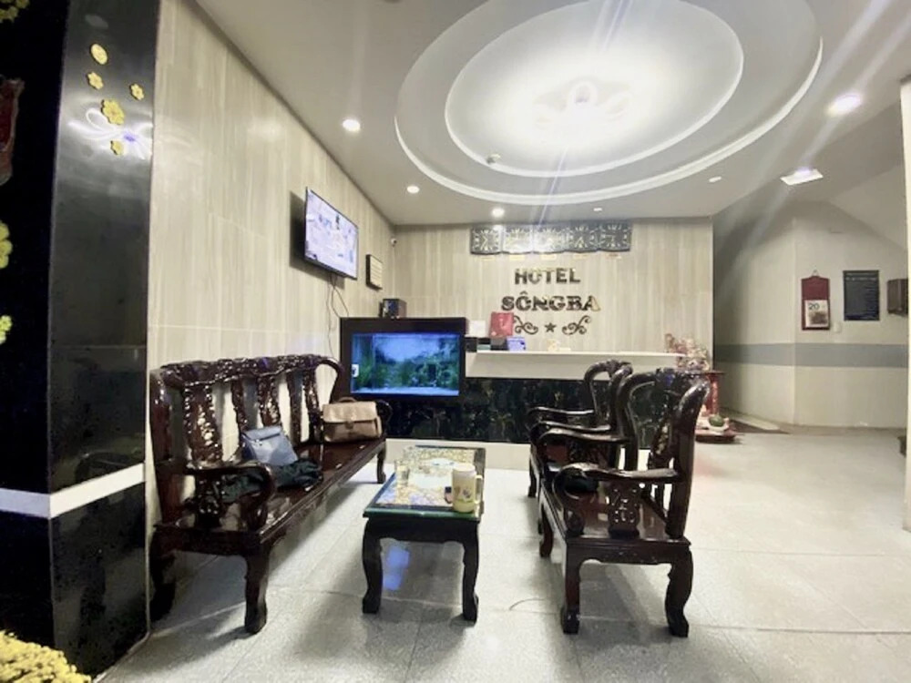 Oyo 992 Song Ba Hotel